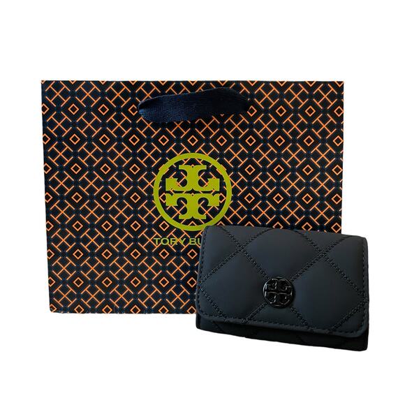 TORY BURCH Willa Matte Card Case 150057 Leather Black Quilted Small NEW - Picture 1 of 16
